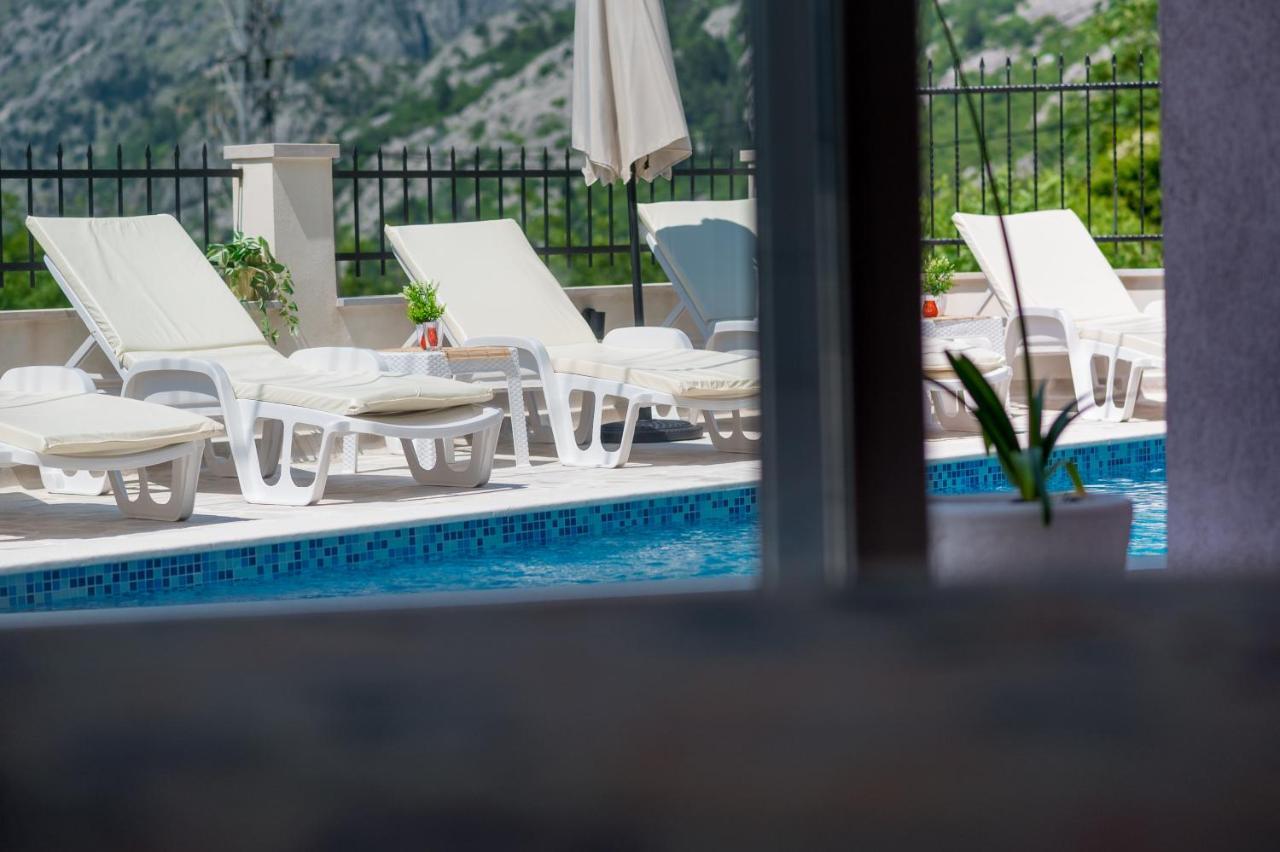 Boka Bay Apartment Kotor Exterior photo